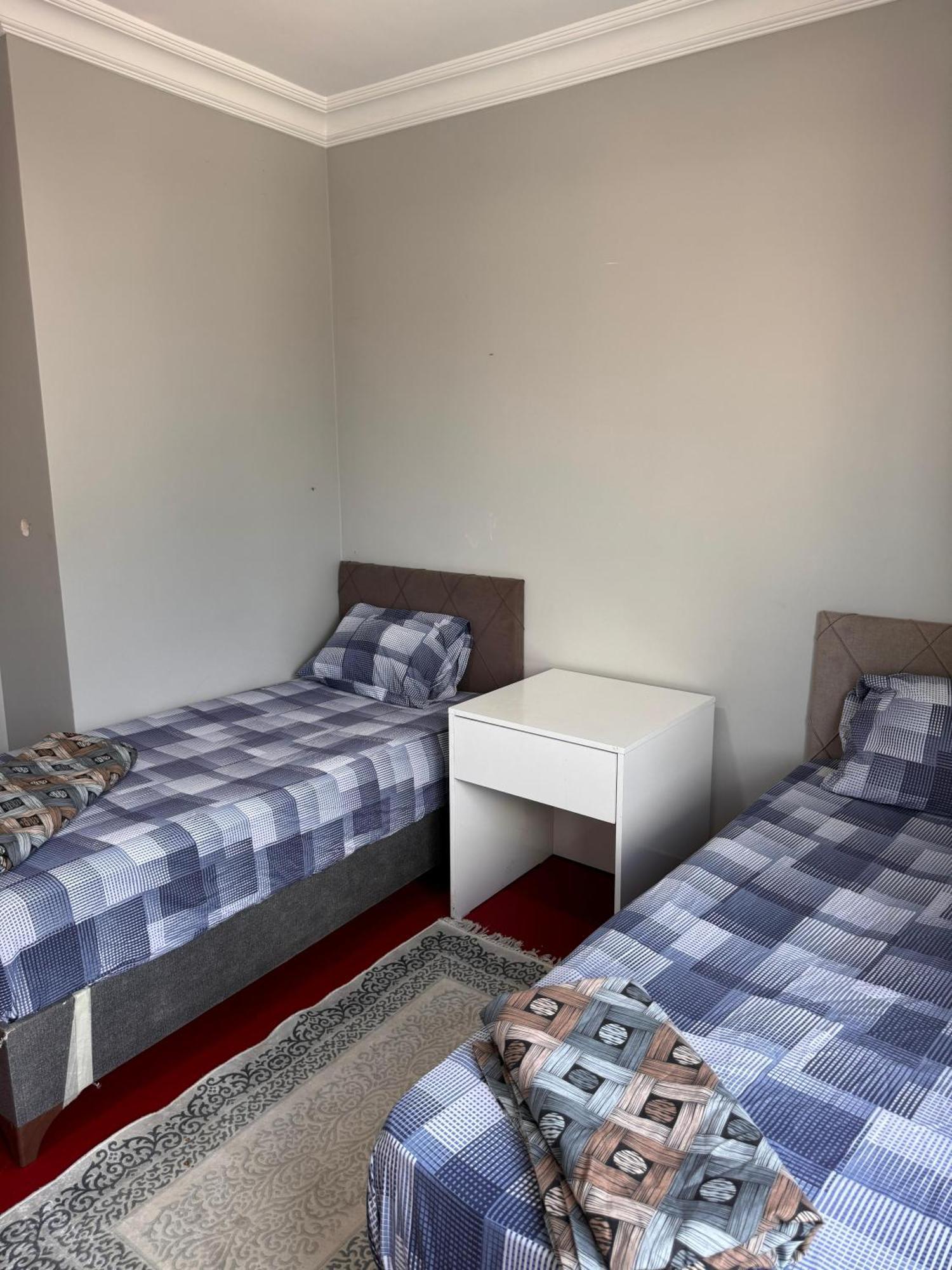 Transit Hotel Истанбул Екстериор снимка