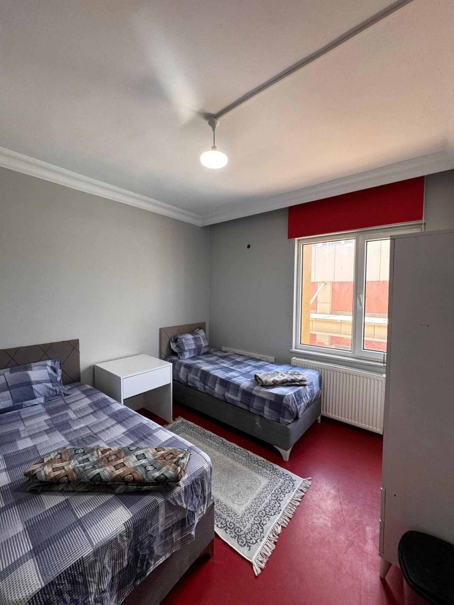 Transit Hotel Истанбул Екстериор снимка