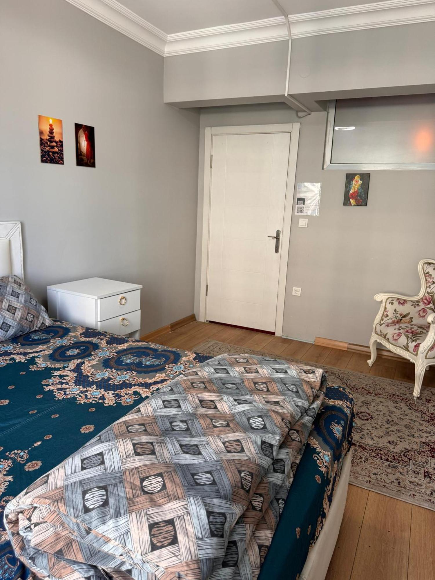 Transit Hotel Истанбул Екстериор снимка